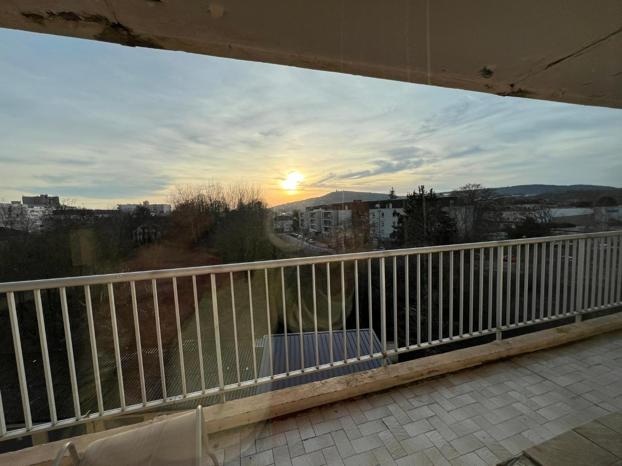 3 Parking Apartment Metz